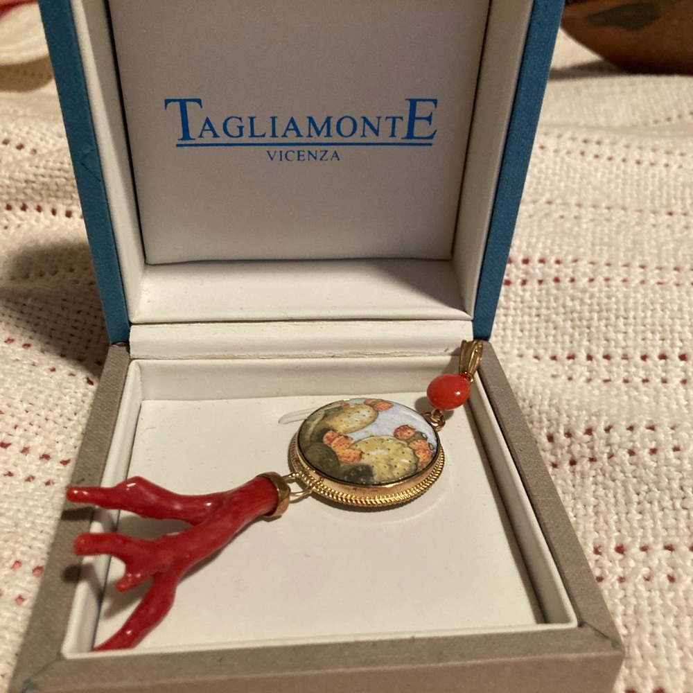 New beautiful Tagliamonte of Venice pendant